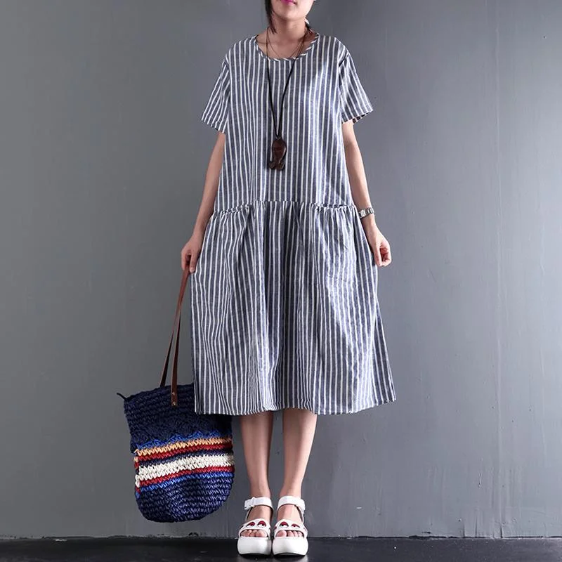 Blue Summer Dress Strips Flatering Fine Linen Sundress Women Casual Maxi Dress Stylish Button-Up Maxi Dress Blue Summer Dress Strips Flatering Fine Linen Sundress Women Casual Maxi Dress Stylish Button-Up Maxi Dress