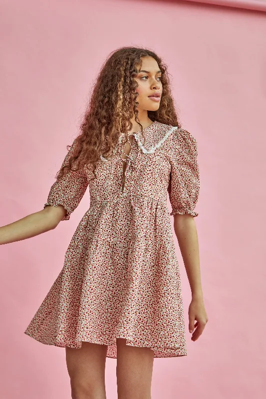 Glamorous Red Pink Ditsy Statement Collar Smocked Mini Dress Elegant Tulle Mini Dress Glamorous Red Pink Ditsy Statement Collar Smocked Mini Dress Elegant Tulle Mini Dress