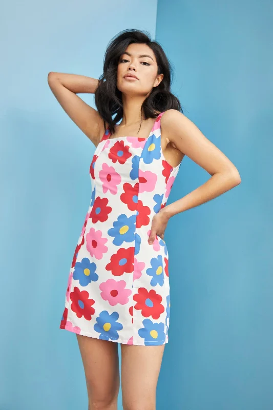 Glamorous Care Bright Large Floral Square Neck Mini Dress Fashionable Lace Mini Dress Glamorous Care Bright Large Floral Square Neck Mini Dress Fashionable Lace Mini Dress