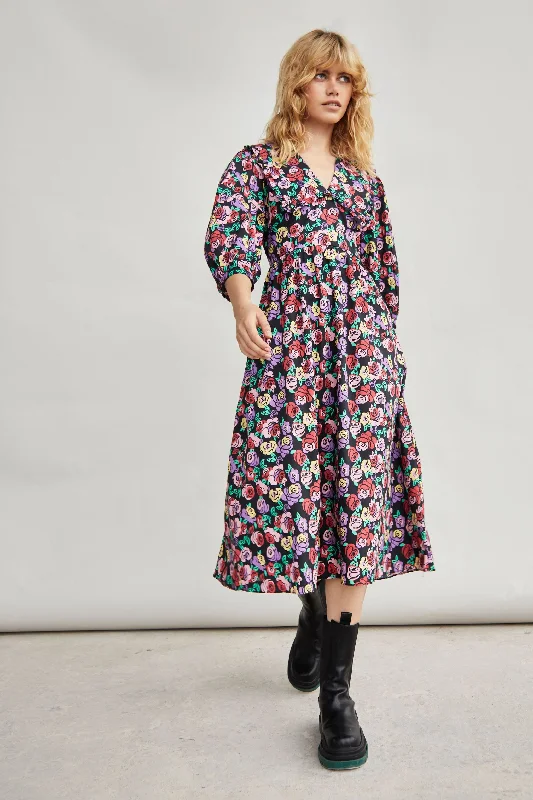 Glamorous Multi Graphic Rose Collar Short Sleeve Mini Dress Fashionable Pleated Mini Dress Glamorous Multi Graphic Rose Collar Short Sleeve Mini Dress Fashionable Pleated Mini Dress
