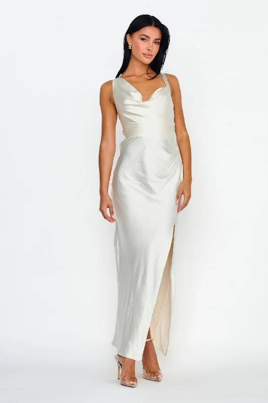 Midnight Sun Asymmetrical Strap Maxi Dress Oyster Fashionable Halter Neck Maxi Dress Midnight Sun Asymmetrical Strap Maxi Dress Oyster Fashionable Halter Neck Maxi Dress