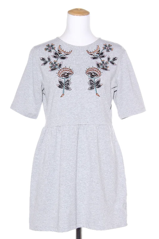 LONELY HEARTS - Venus flytrap embroidered dress! 10