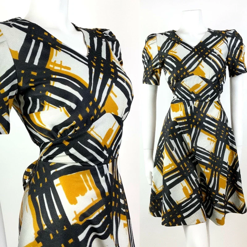 VINTAGE 60s 70s WHITE BLACK YELLOW GEOMETRIC CHECKED PUFF SLEEVE TEA DRESS 10