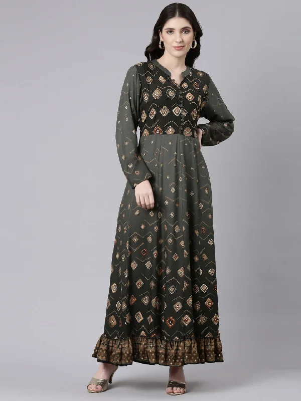 Neeru's Olive Straight Casual Printed Maxi Dresses Comfortable T-Shirt Maxi Dress