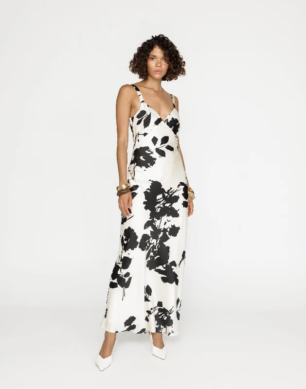 Zaya Maxi Dress (Noir Bloom) Fashionable High-Low Maxi Dress