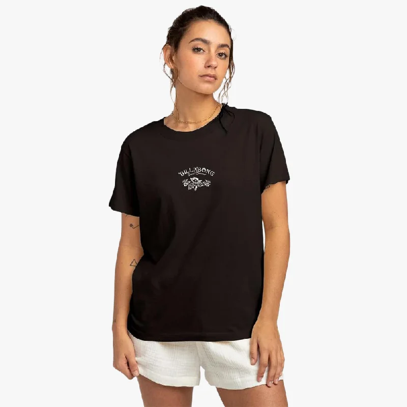 Billabong Womens Dreamers Paradise Short Sleeve Tee Black Hooded Caped Shawl Collar