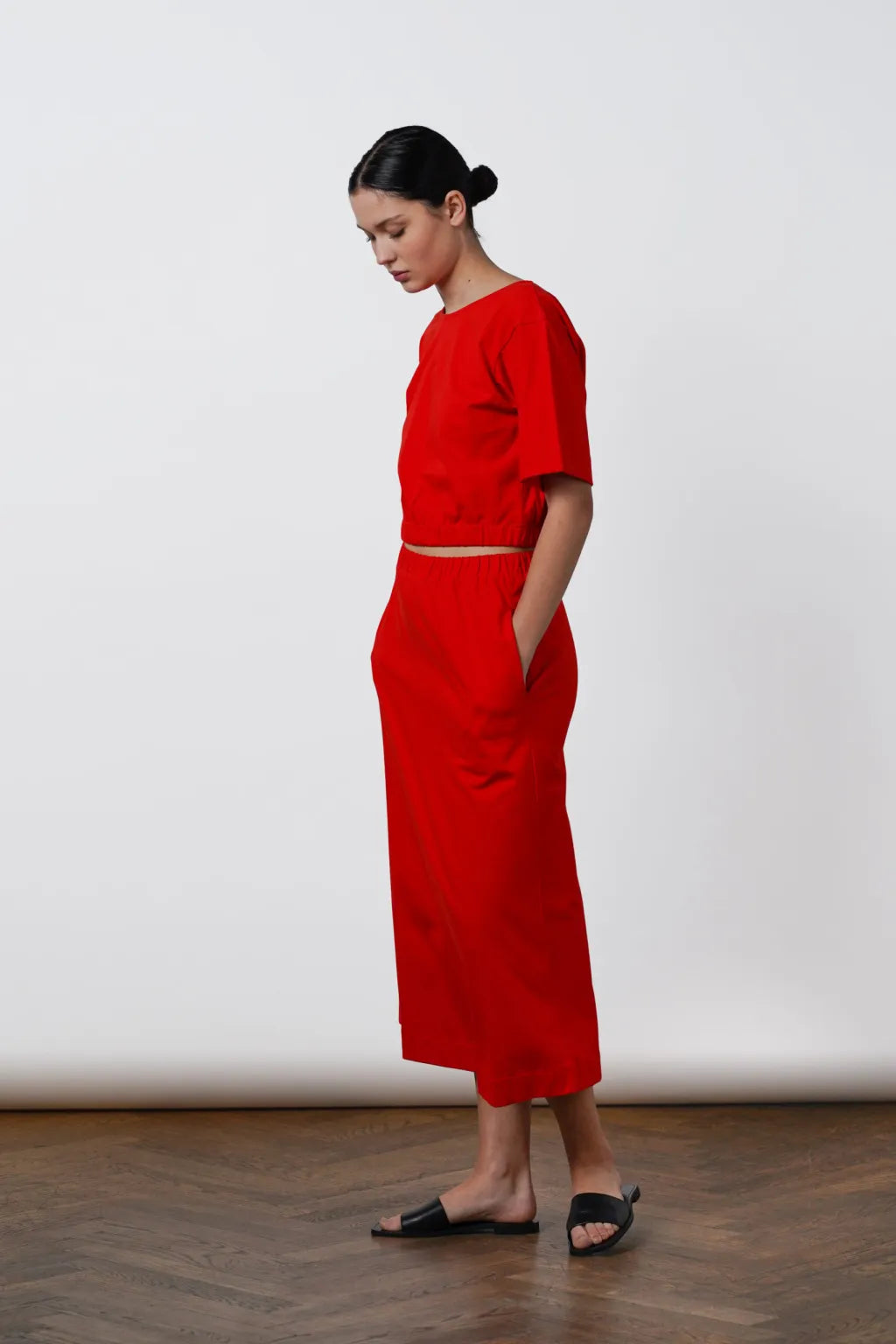 Laudia Skirt Scarlet linen skirt airy