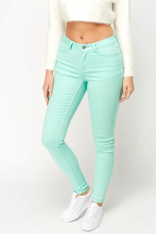 Ladies New Woman Super Skinny Stretchy Twill plain Jeans BNWT 823 Comfortable Low-Rise Jeans Ladies New Woman Super Skinny Stretchy Twill plain Jeans BNWT 823 Comfortable Low-Rise Jeans