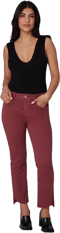 Kate High Rise Slim Jeans - Women's|-|Jean étroit à taille haute Kate - Femme Elegant Dark-Wash Bootcut Jeans Kate High Rise Slim Jeans - Women's|-|Jean étroit à taille haute Kate - Femme Elegant Dark-Wash Bootcut Jeans